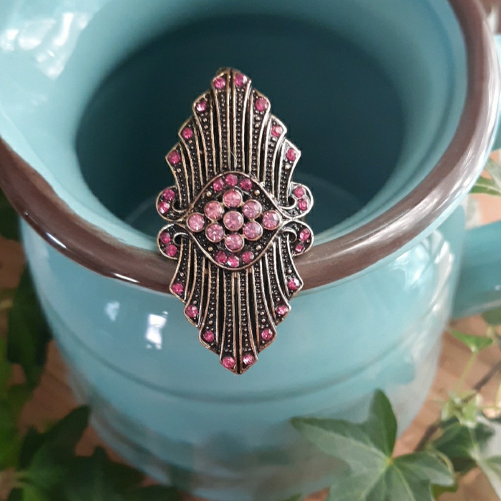 Gold/Bronze & Pink Bling Ring